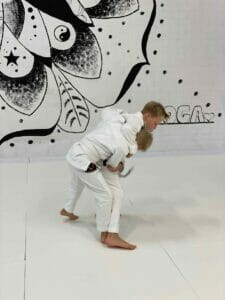 bjj kind, bjj den bosch, zelfverdediging den bosch, vechtsport den bosch, vechtsportschool den bosch, vechtsporten den bosch, zelfverdediging kind, weerbaarheid kind, zelfvertrouwen kind